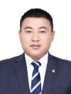 王飞