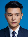 王东飞