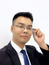 李秦龙