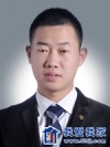 李偉
